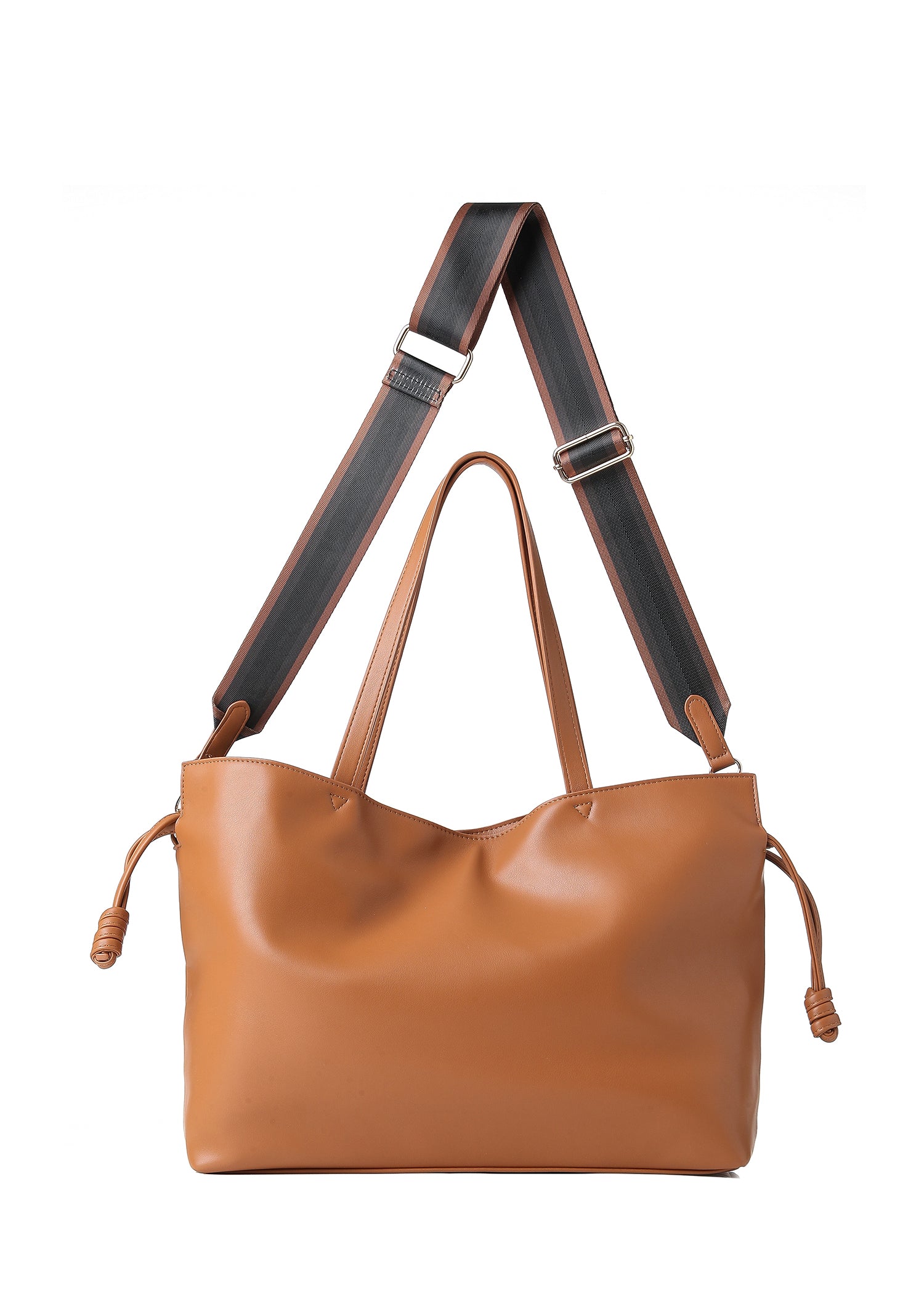 Reese Saddle Tote