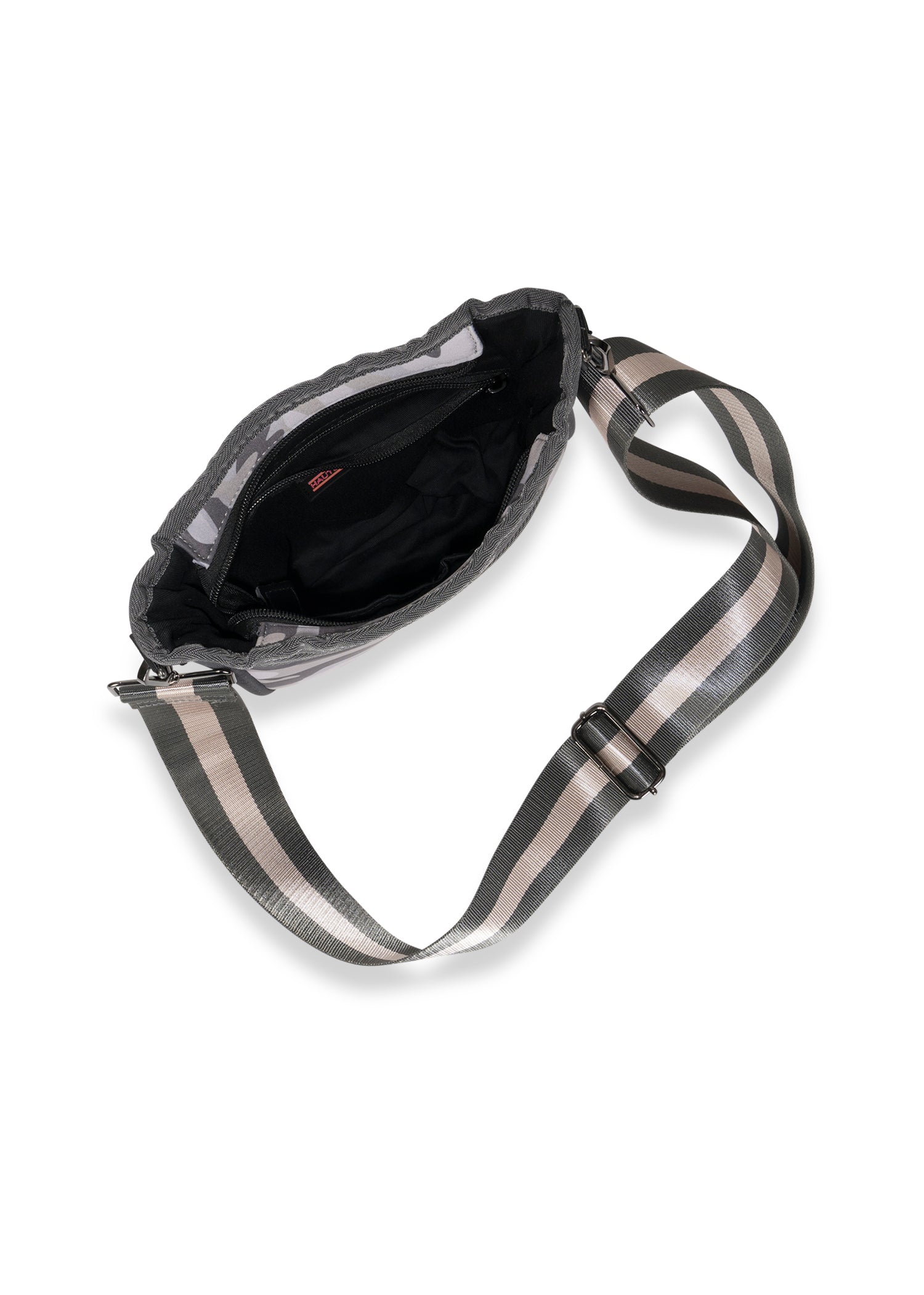 jeri safari crossbody