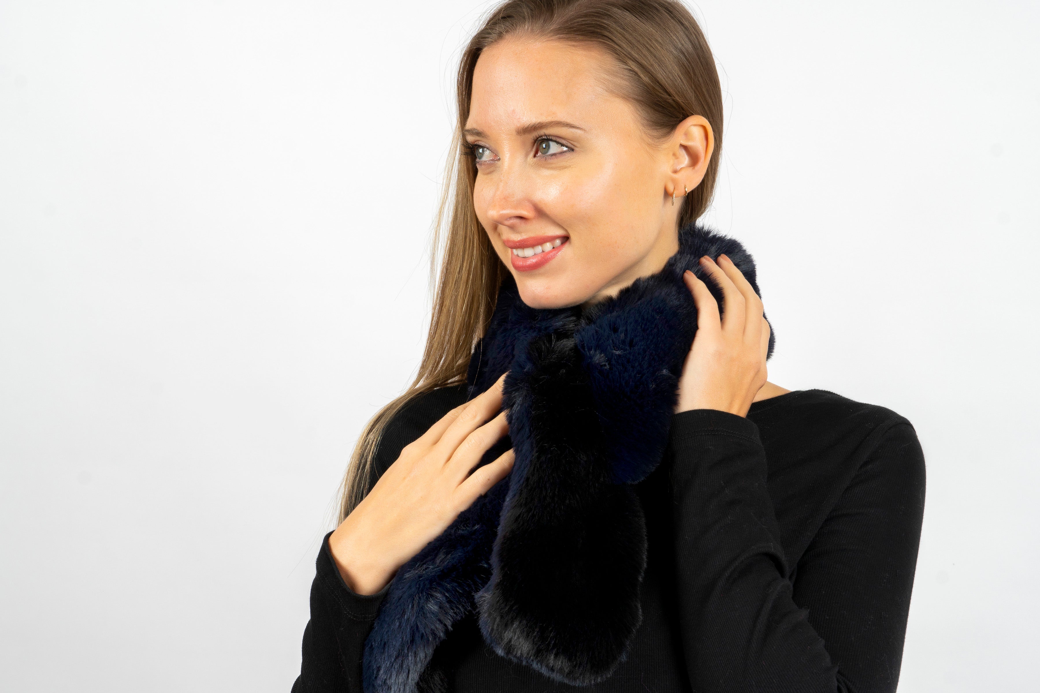 Whistler Scarf Faux Fur Navy - FINAL SALE