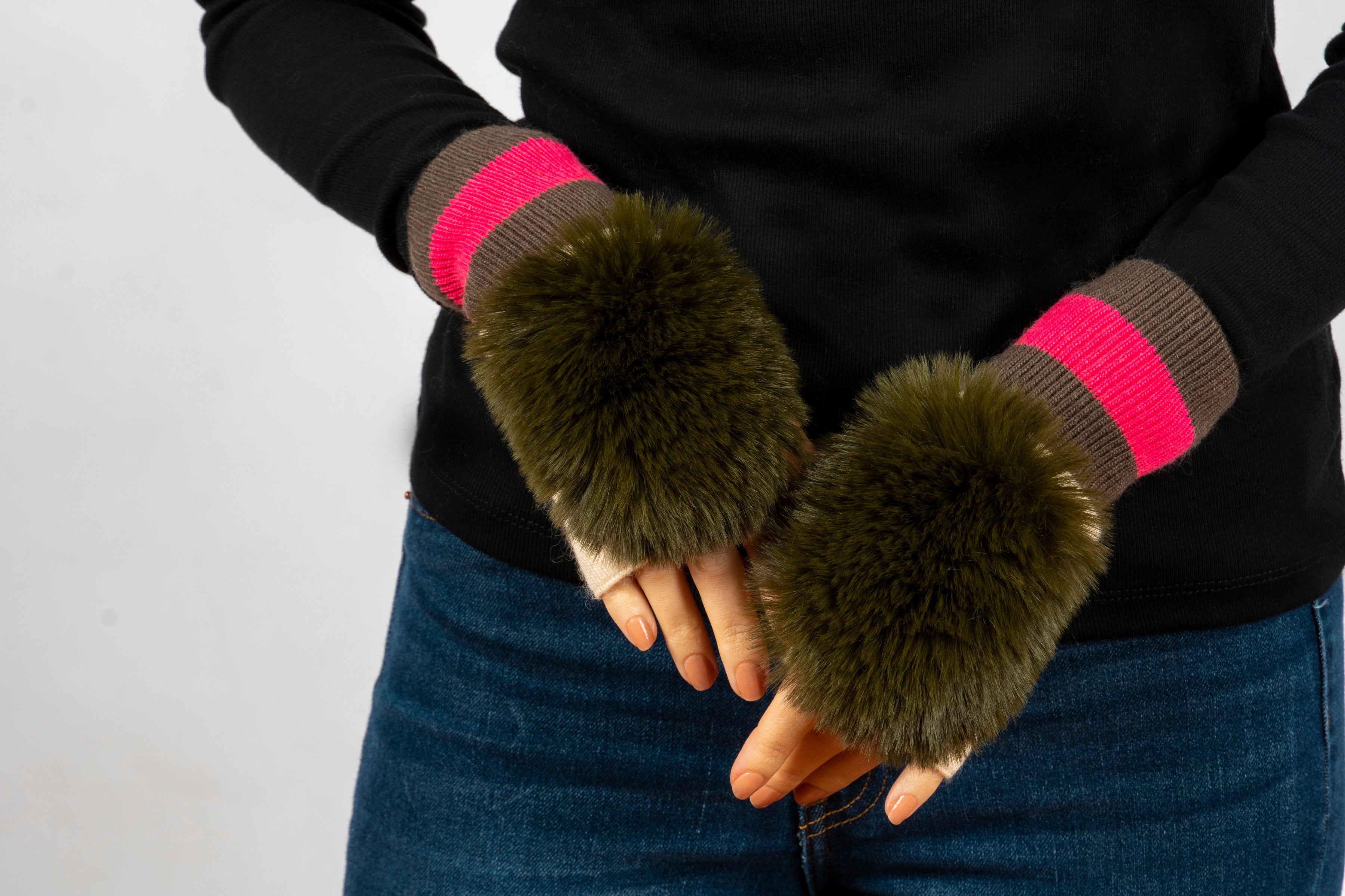 swank fluff fingerless glove