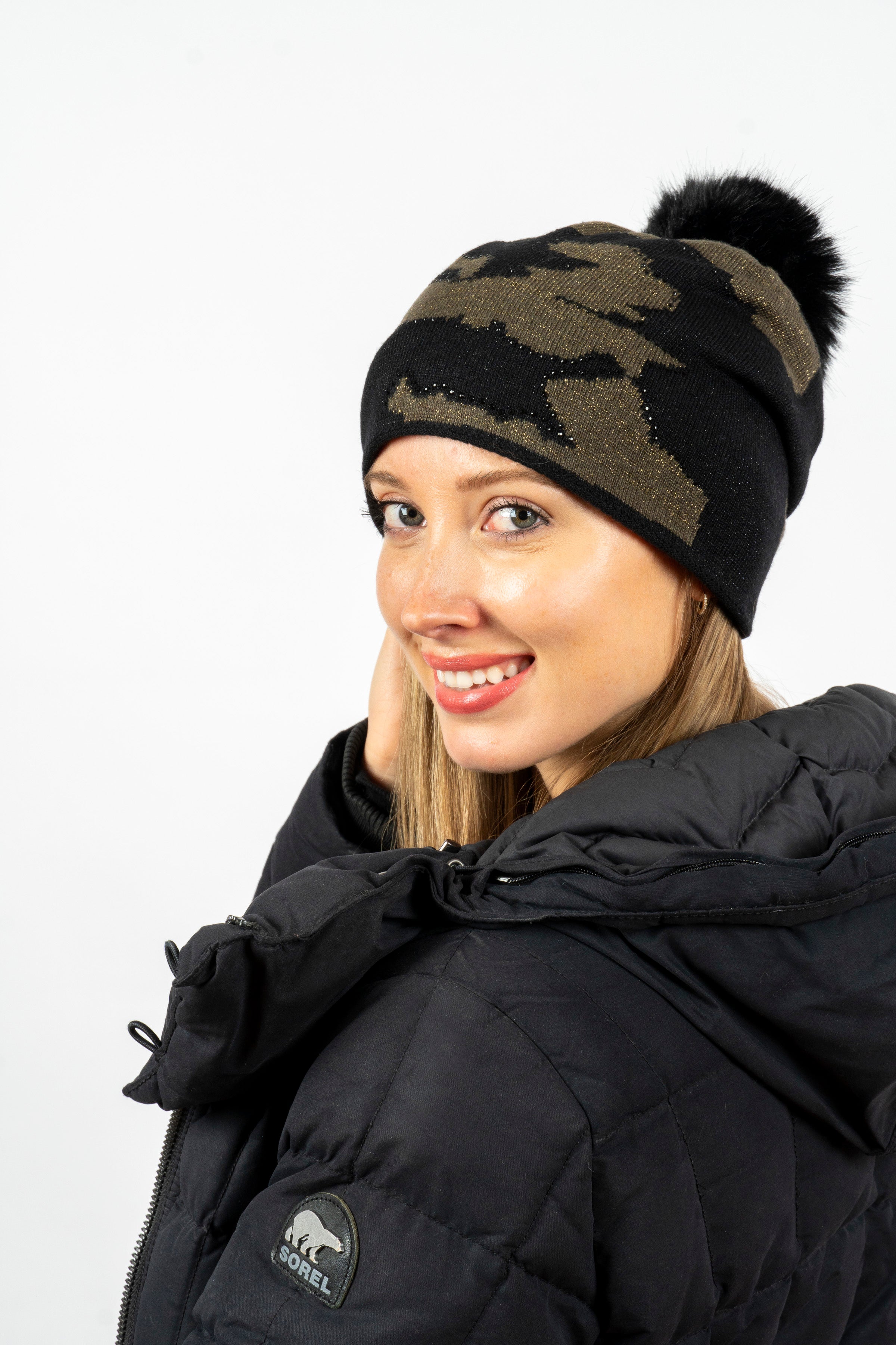 colorado black/army camo beanie