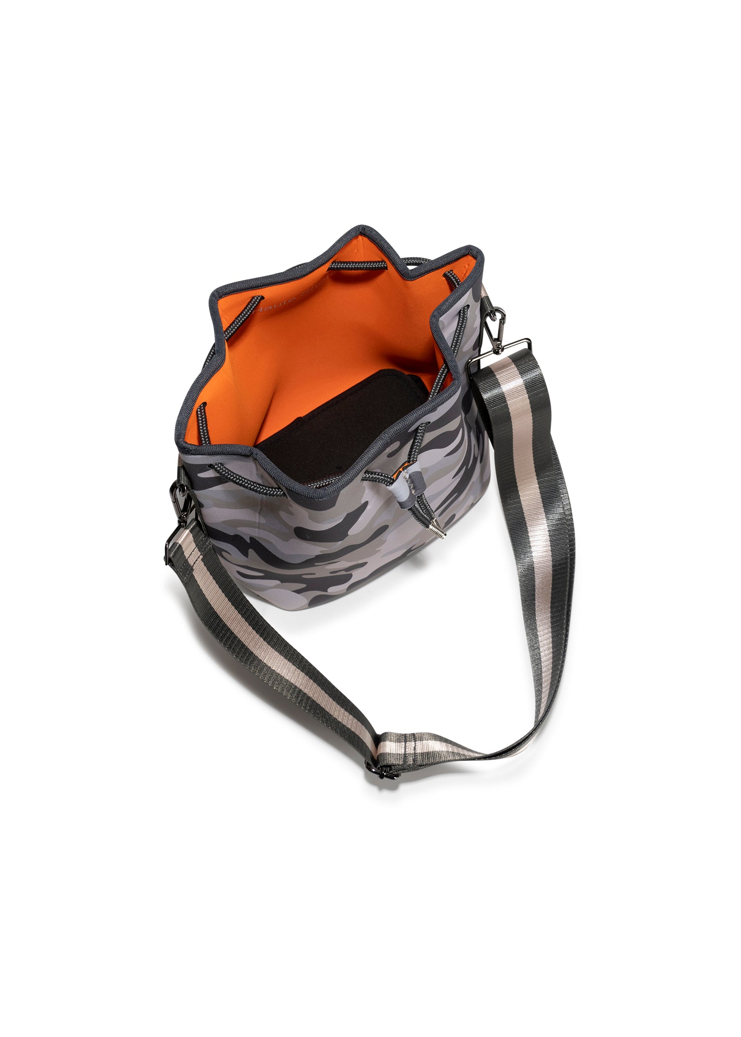 zoe safari bucket bag